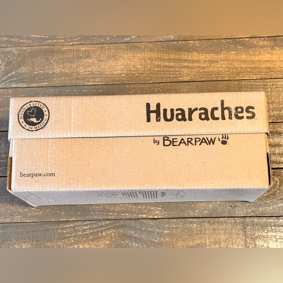 Bearpaw Silvia Women’s Leather Huarache Sandals - Picture 4 of 4